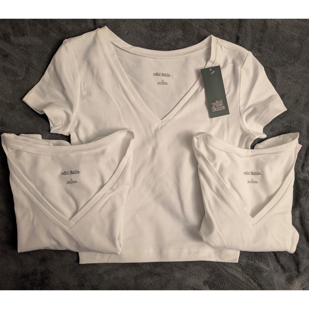 Wild Fable Womens V-Neck Short Sleeve T-Shirt Lot of 3 White Small GWL08